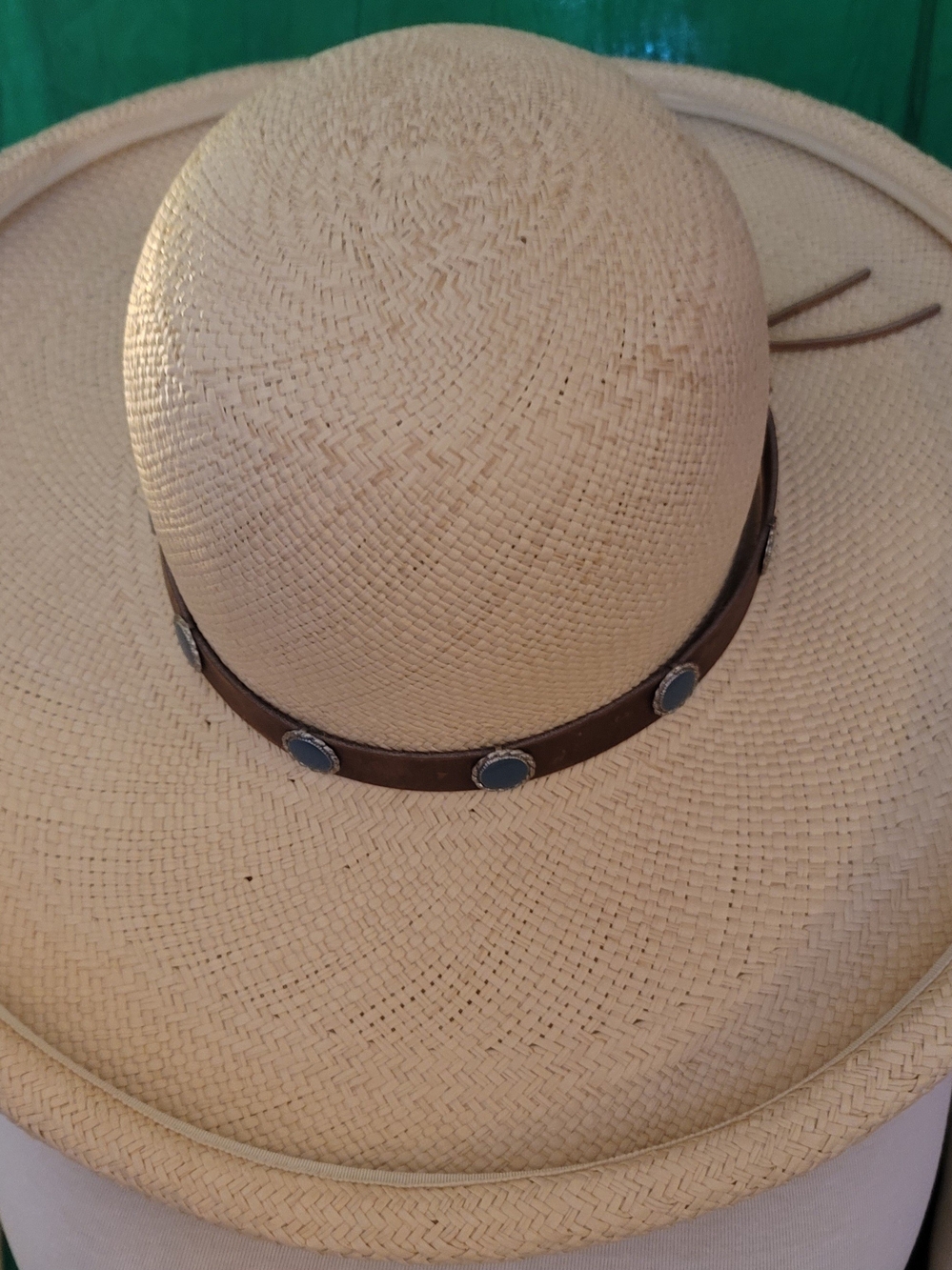Women's Straw Wide-Brim Sun Hat with Decorative Leather Band - Natural